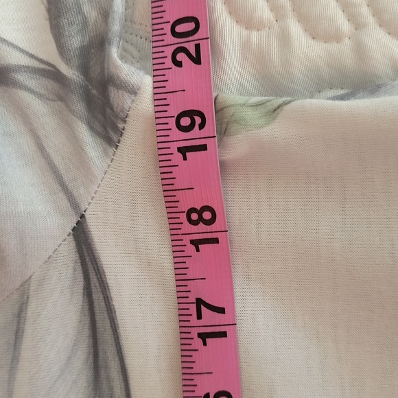 Serengeti White 3/4 sleeve floral print t-shirt top size M - Picture 9 of 13